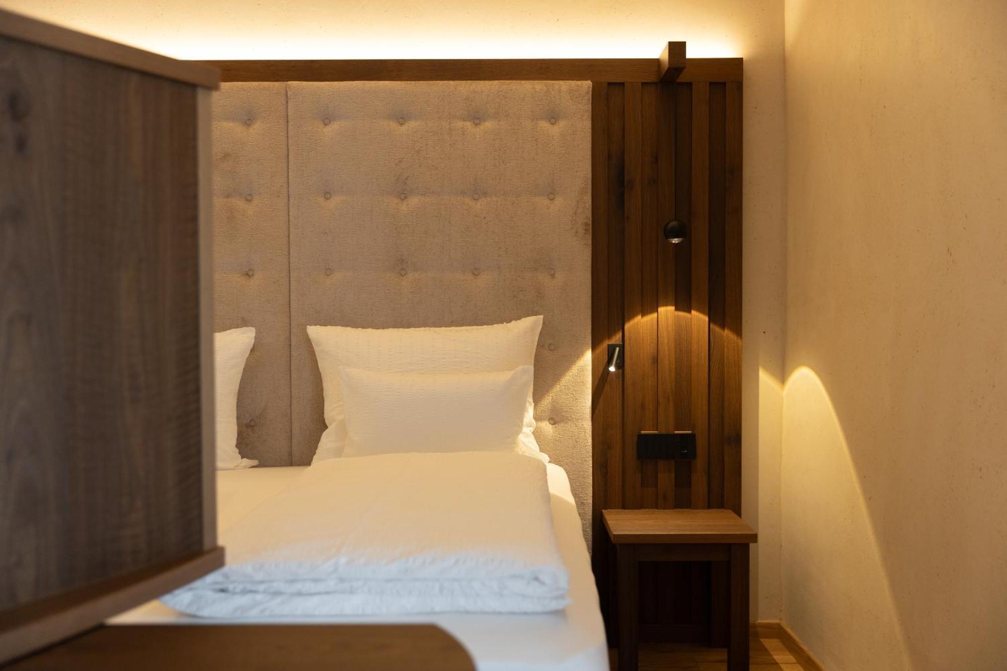 Camino Rustic Chic Hotel 4*