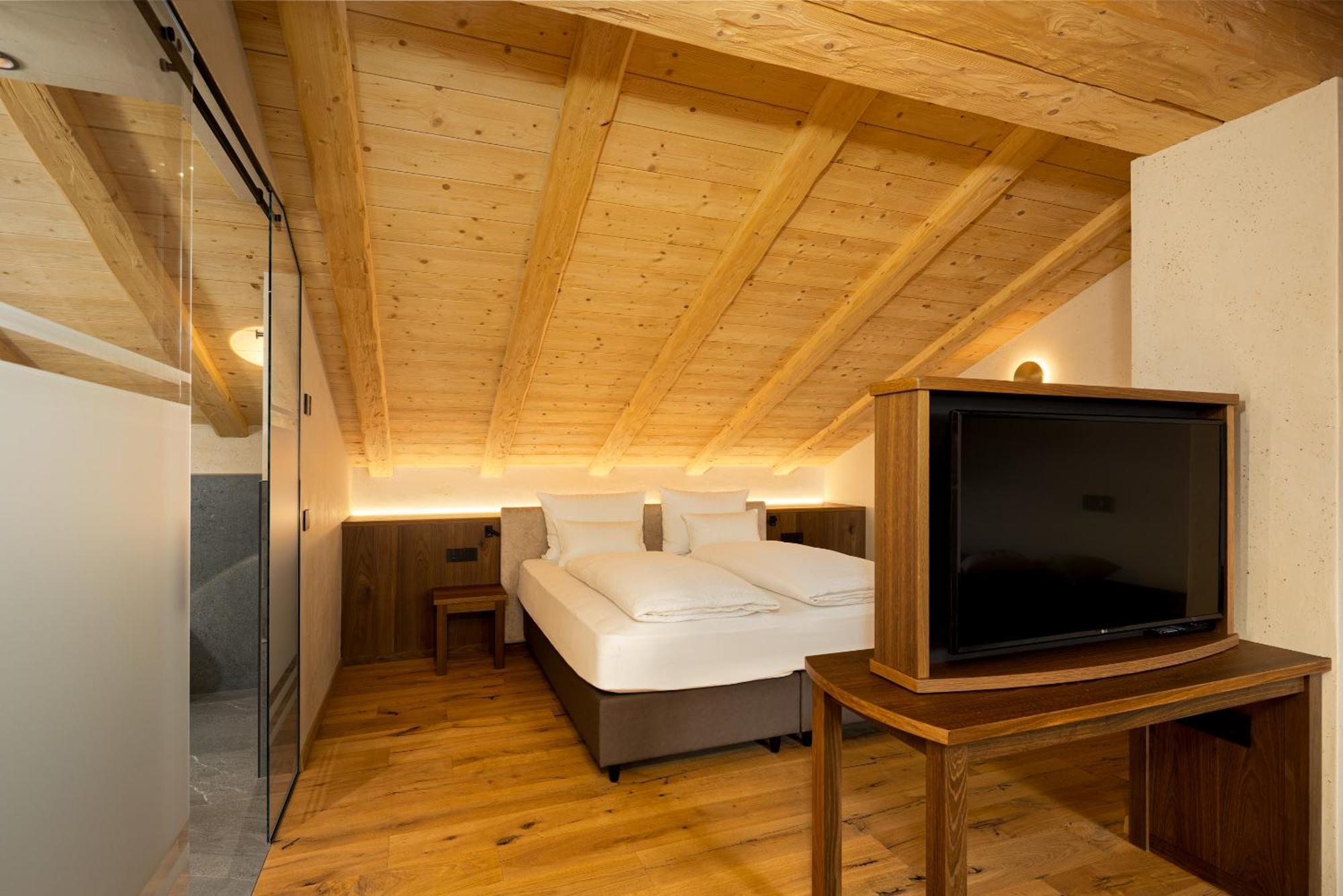Hotel Camino Rustic Chic