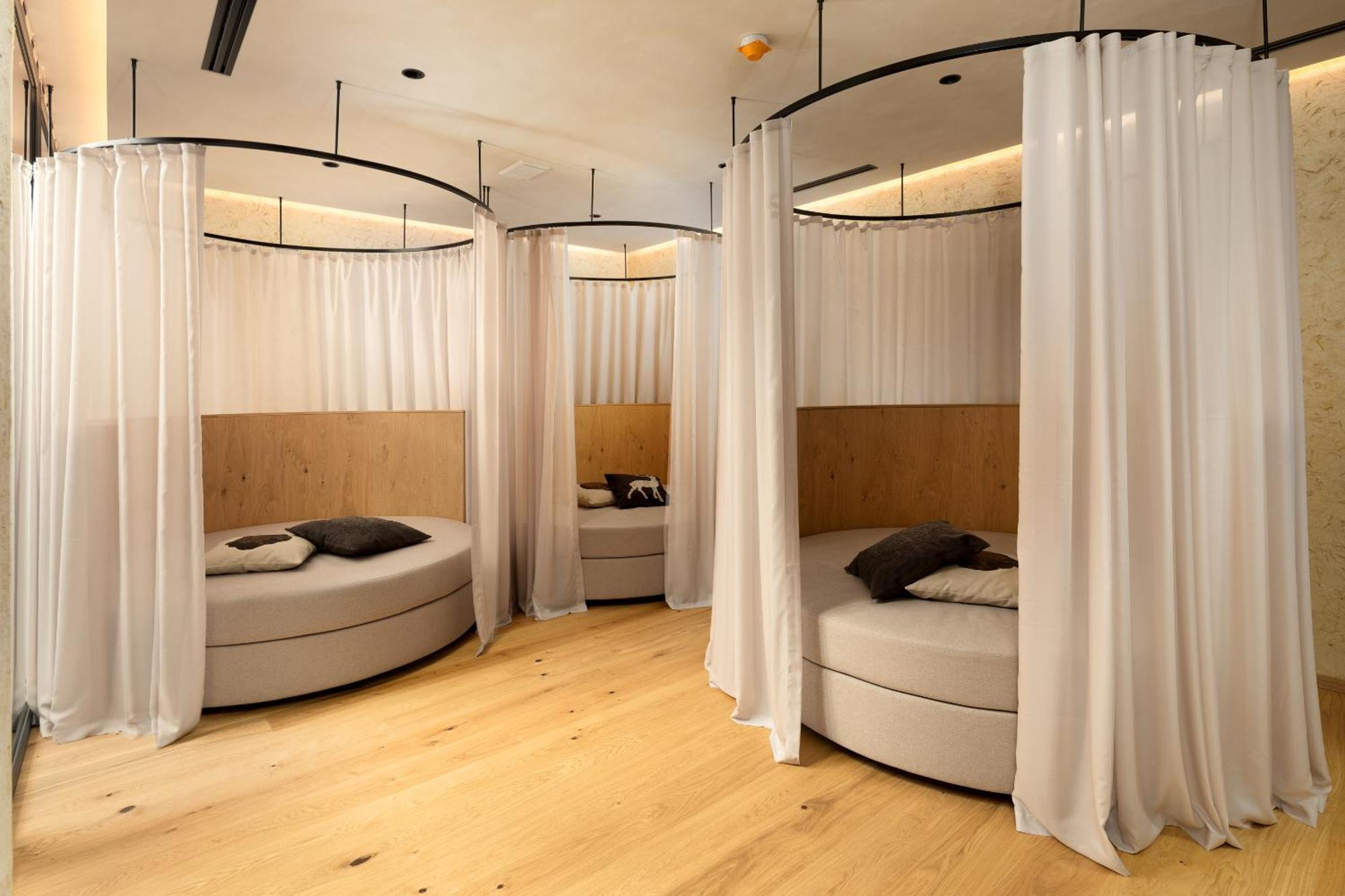 Camino Rustic Chic Hotel