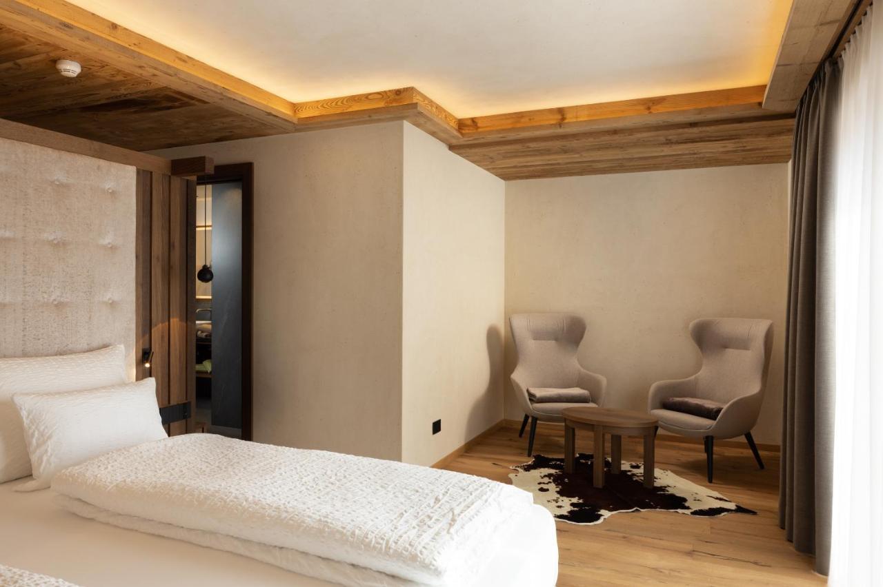 Camino Rustic Chic Hotel