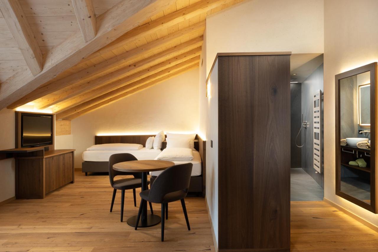 Hotel Camino Rustic Chic