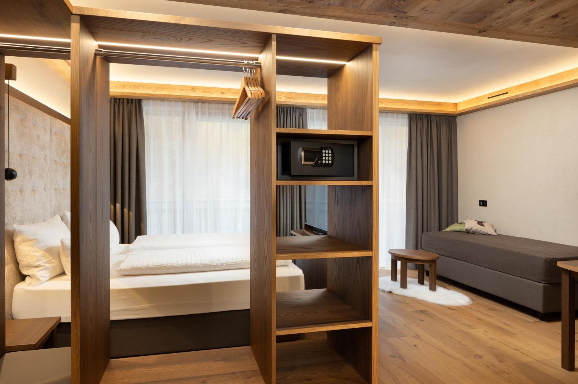 Hotel Camino Rustic Chic